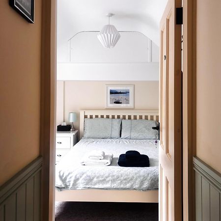 Streamside B And B With Parking Drimoleague 외부 사진